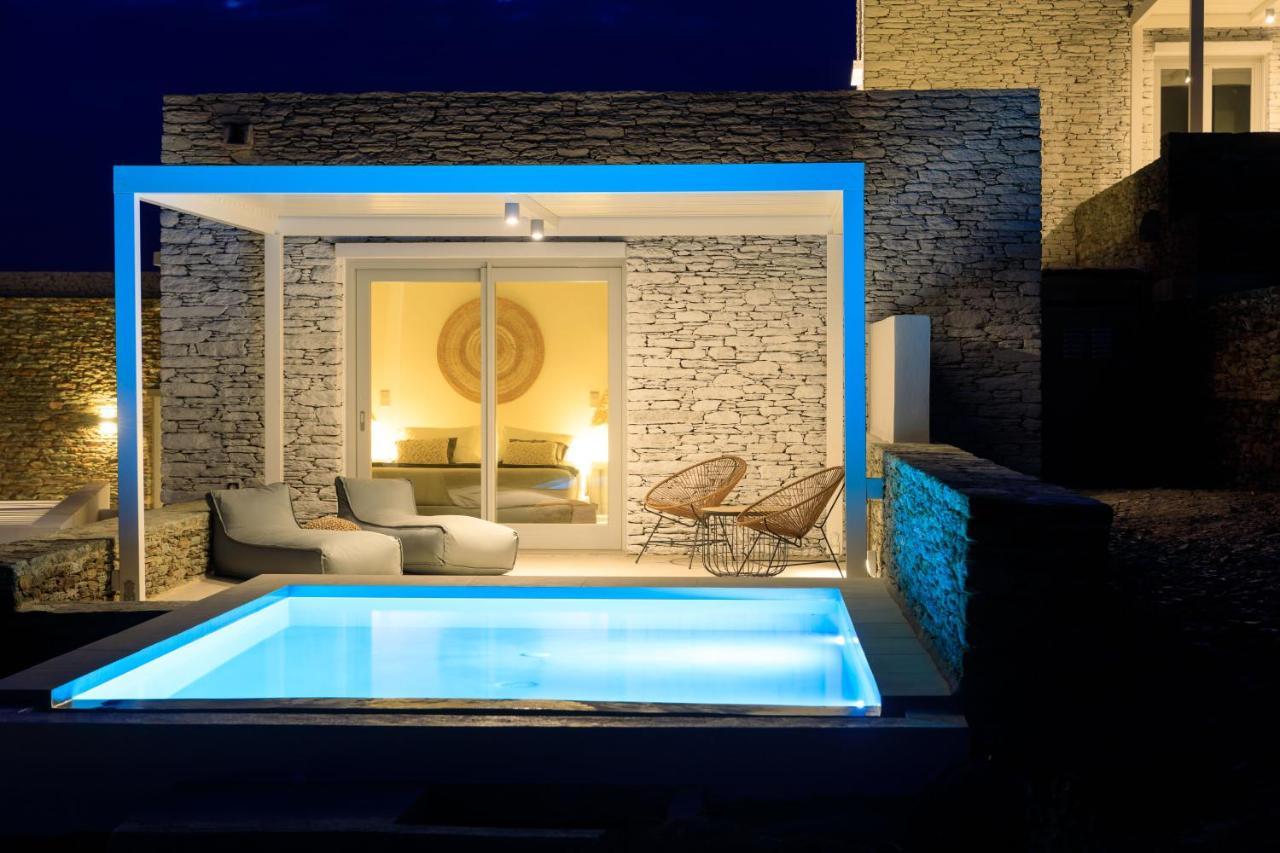 Iliades Luxury Boutique Suites Баци Екстериор снимка
